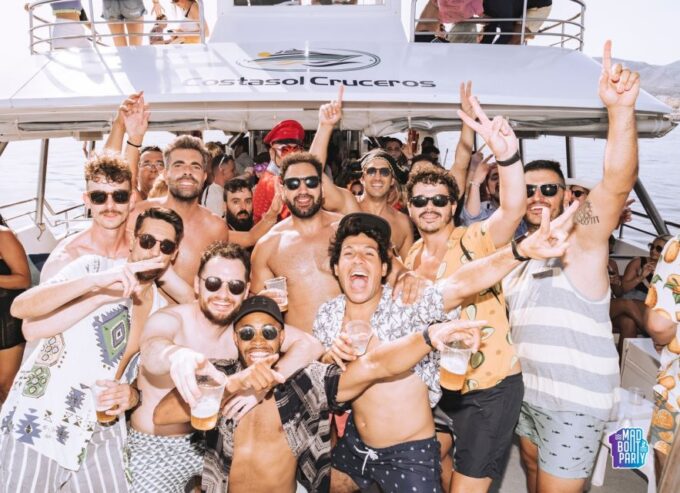 Benalmadena: Boat Party With a Drink - Weather Conditions and Swimming