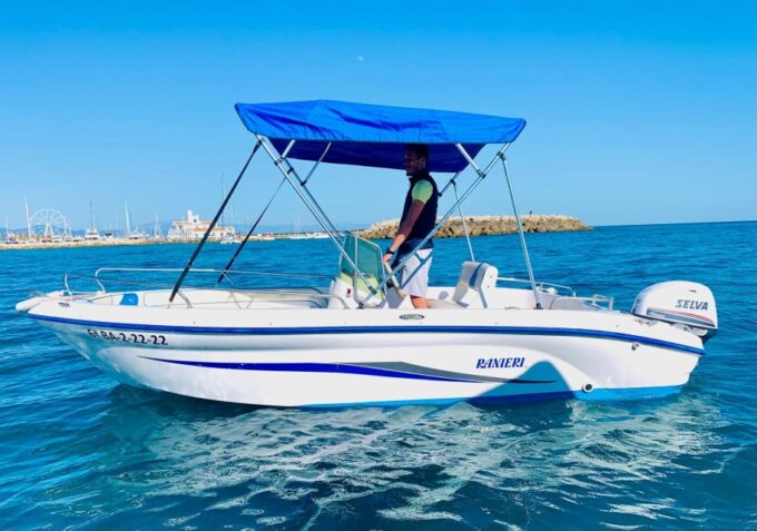 Benalmadena: Boat Rental Without License Required - Frequently Asked Questions