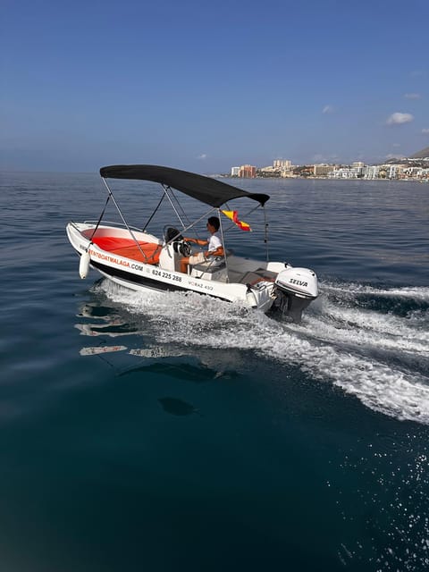 Benalmádena: Boat Rentals With No License Needed. - Accessibility and Meeting Point