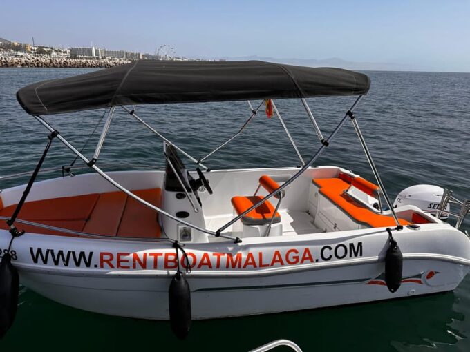 Benalmádena: Boat Rentals With No License Needed. - Accessibility and Age Restrictions