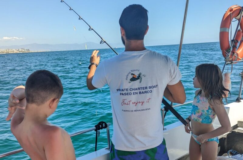 Benalmadena: Private Boat Trip With Drinks & Snacks - Booking and Cancellation Policy