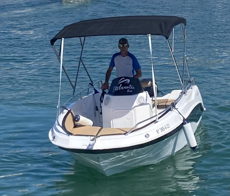 Benalmádena: Rent Boat Without License for Dolphin Watching - Key Points