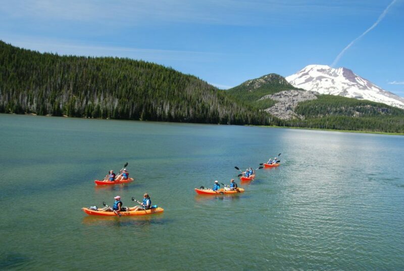Bend: Guided Kayak Tour on the Cascade Lakes - A Closer Look at the Experience