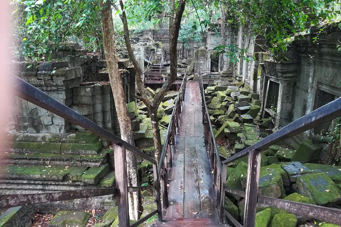 Beng Mealea, Floating Village (Kampong Phluk) and Rolus Temples Tour - Included in the Tour
