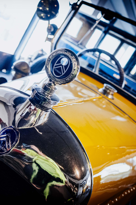 Benidorm: Modern Carriage Tour to Museo Del Motor - Included Amenities