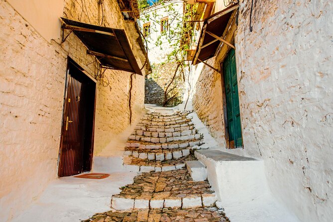 Berat - History and Medieval Art - Private Tour From Tirana - Byzantine Churches and Ottoman Architecture