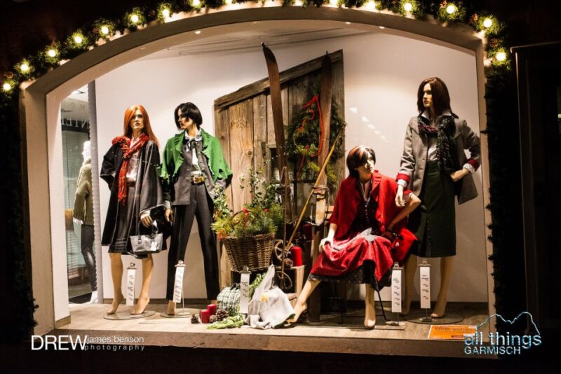 Berchtesgaden and Salzburg: Krampus Multi-Day Trip - Traditional Apple Strudel