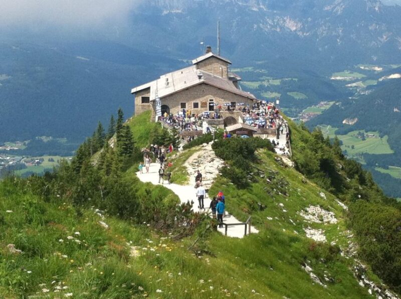 Berchtesgaden: Full Day Eagles Nest Obersalzberg WWII Tour - Itinerary and Key Locations