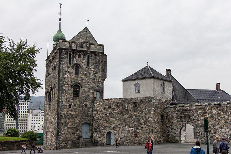 Bergen 3-Hour Self-Guided Audio Tour - Tour Features