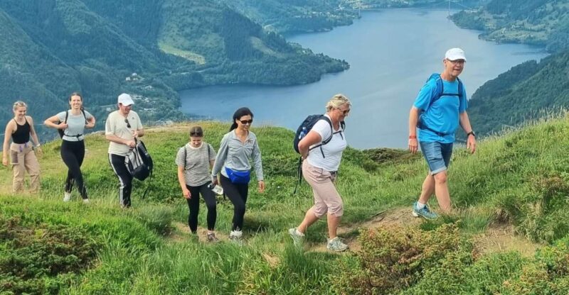Bergen: Fjord Hiking - Public Tour - Hiking Experience