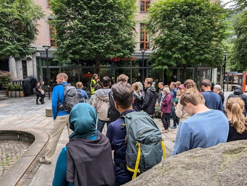 Bergen: Guided Walking Tour - Historic Bergenhus Fortress