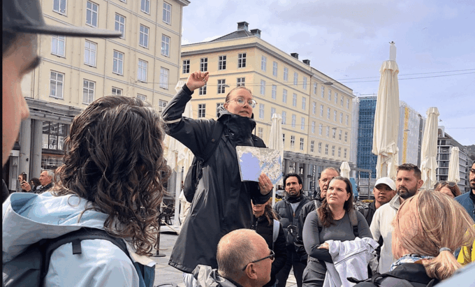 Bergen: Guided Walking Tour - Scenic Views From Fjellveien