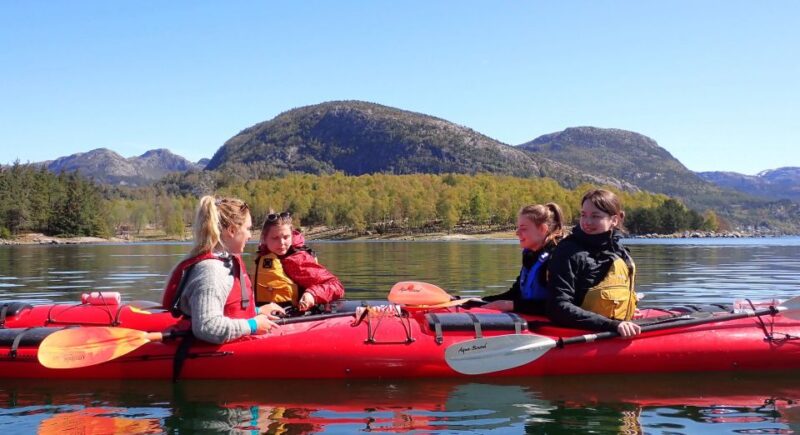 Bergen: Øygarden Islets Guided Kayaking Tour - Itinerary and Experience
