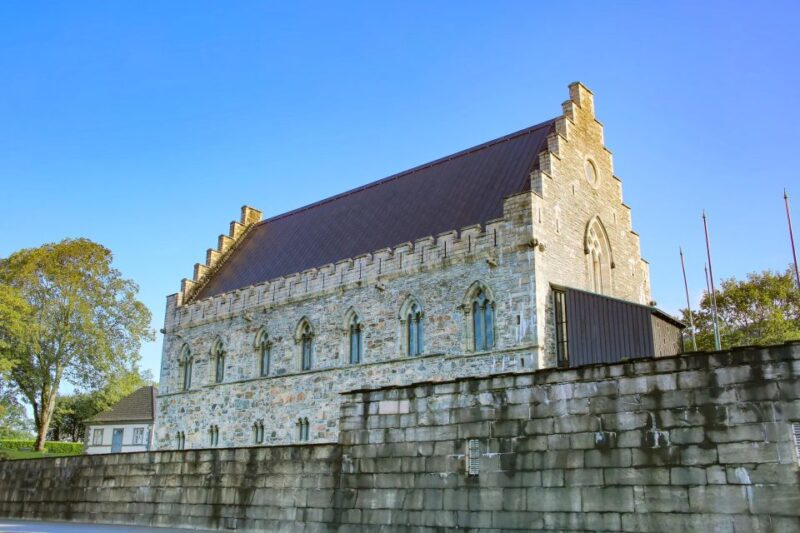 Bergen Past and Present: A Historical Walking Journey - Key Points