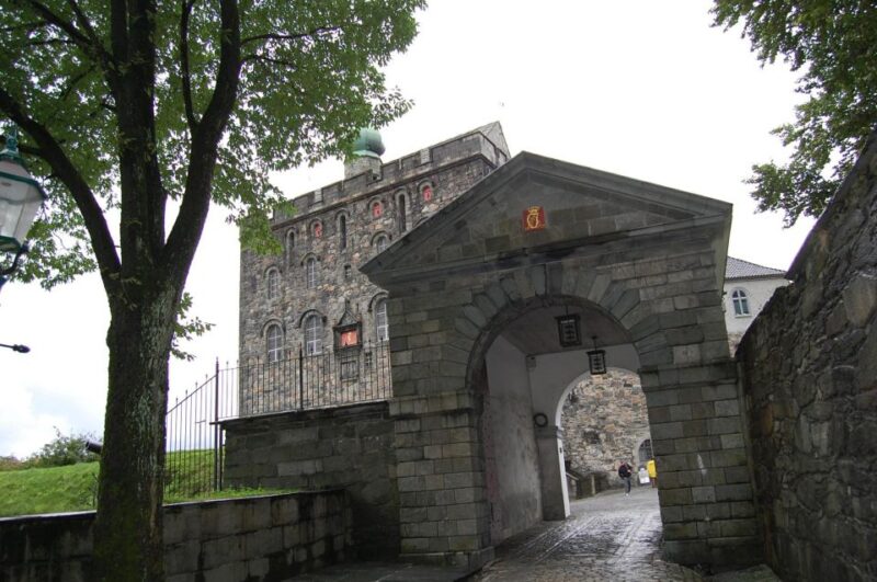 Bergen Past and Present: A Historical Walking Journey - Starting Location