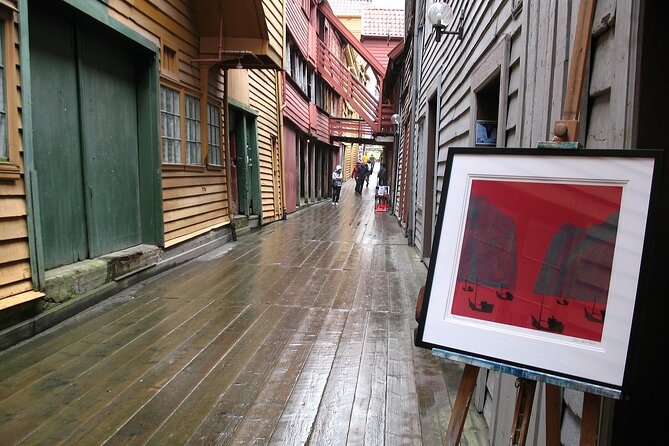 Bergen Private Walking Tour With A Professional Guide - Meeting and Pickup