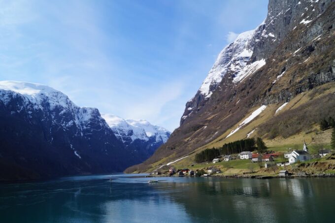 Bergen: Stegastein, Sognefjord, Tvinnefossen, and Flåm Trip - Frequently Asked Questions