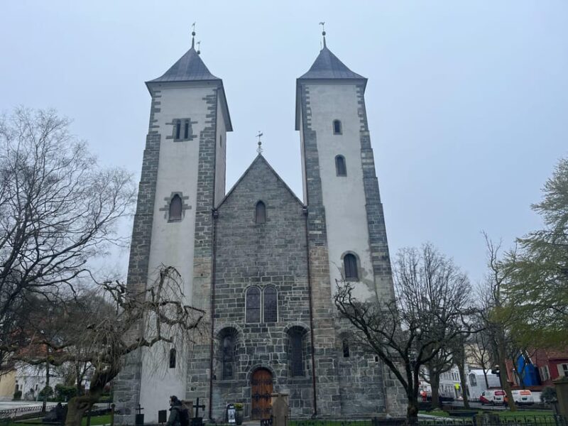 Bergen Through Time: Audio Walk in Bergen With Stoyhunt - Key Points