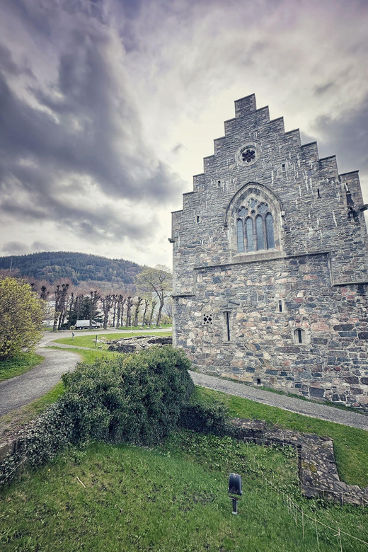 Bergens Twilight Magic: An Evening Adventure - Tour Details