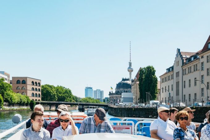 Berlin: 1-Hour City Tour by Boat With Guaranteed Seating - Frequently Asked Questions