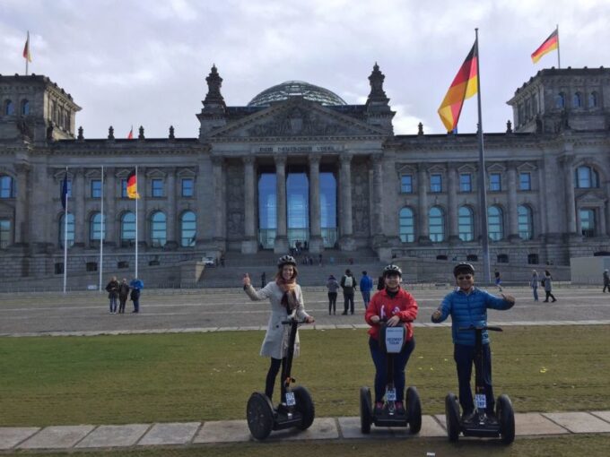 Berlin: 1-Hour Segway Tour - Tour Duration and Inclusions