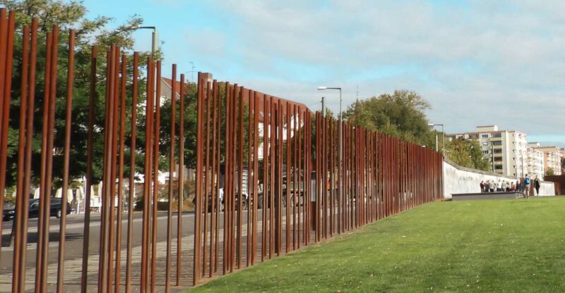 Berlin: 2-Hour Berlin Wall Tour - Key Points