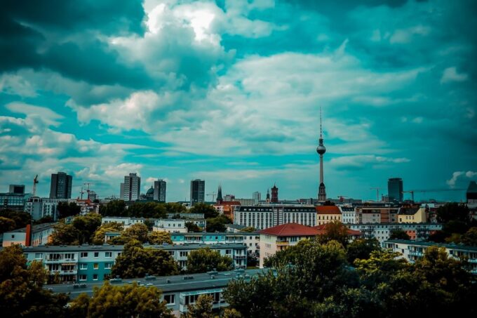 Berlin: 3-Hour Introductory Tour With a Historian - Customer Reviews and Ratings