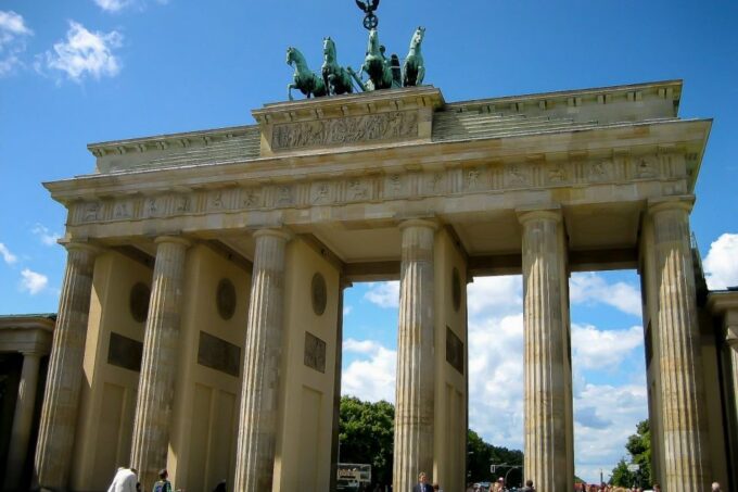 Berlin: 3-Hour Introductory Tour With a Historian - Guide Expertise and Individual Attention