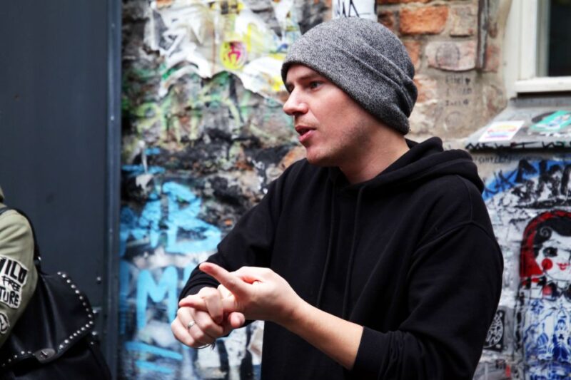 Berlin: 3-Hour Street Art Tour - Meeting Point