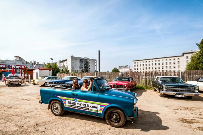 Berlin: 75-minute Trabi Safari - Requirements for Participants