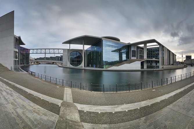 Berlin Architecture/River Spree Full Day Photography Tour - Tour Overview