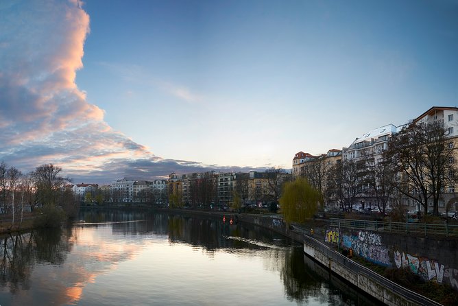 Berlin Architecture/River Spree Full Day Photography Tour - Capturing Berlins Architectural Gems