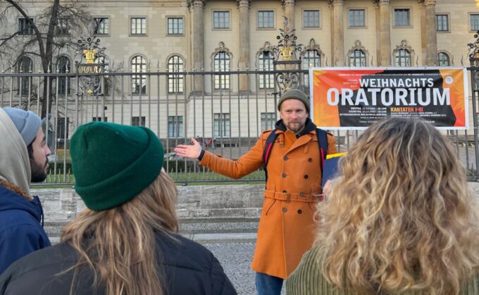 Berlin at 15:15 | Guided City Walking Tour With Small Group - Refund Policy