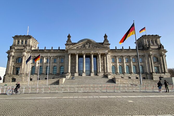 Berlin Battlefield Tour - Operation Berlin 1945 (Small Group) - Included Amenities