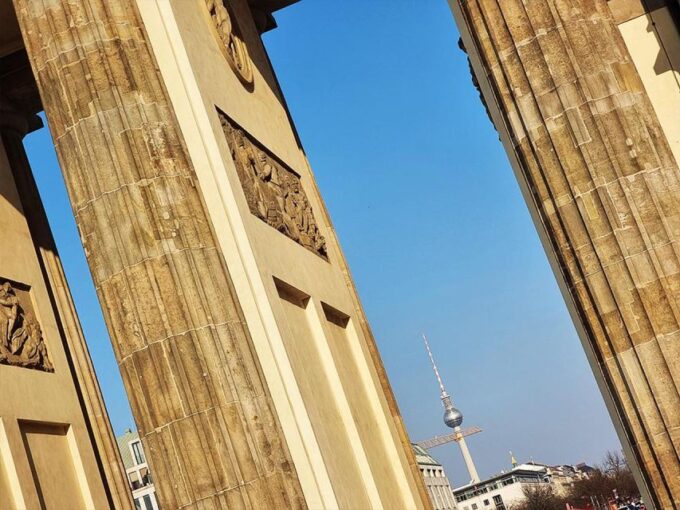 Berlin Brandenburg Gate Audio Rally by P.I. Sir Peter Morgan - Pricing and Duration