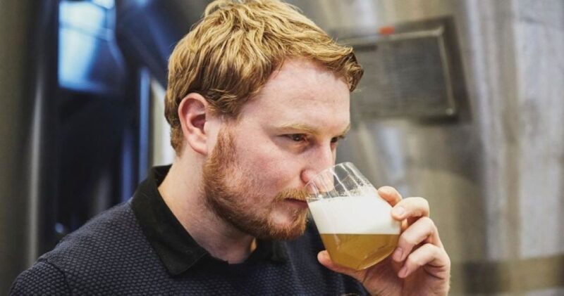 Berlin: BRLO BRWHOUSE Tour and Craft Beer Tasting - Guided Tour of the Facility