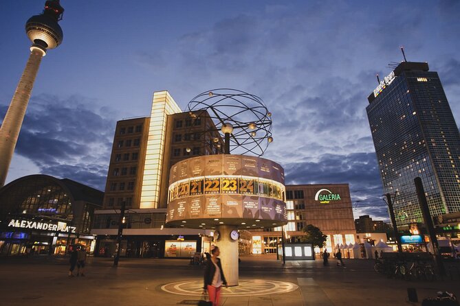 Berlin by Night Private Tour - All Must-See Sites Magically Lit Up at Night - Iconic Sights Under Starry Skies