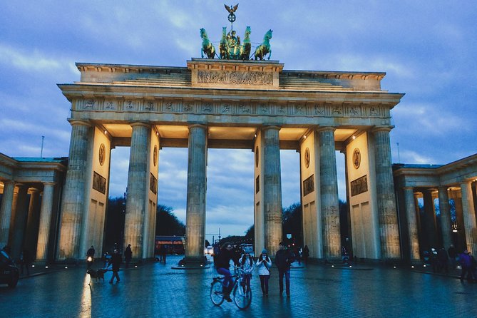 Berlin by Night Private Tour - All Must-See Sites Magically Lit Up at Night - Customizing Your Private Night Adventure