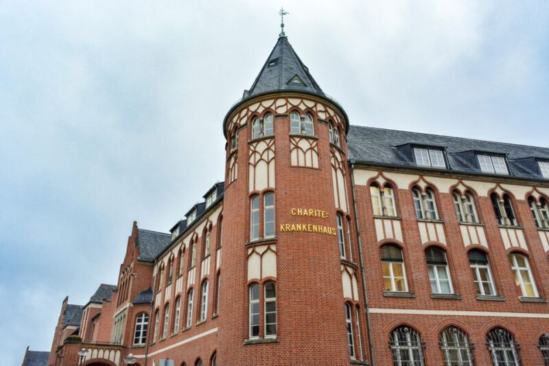 Berlin: Charité Hospital History Walking Tour - Key Points