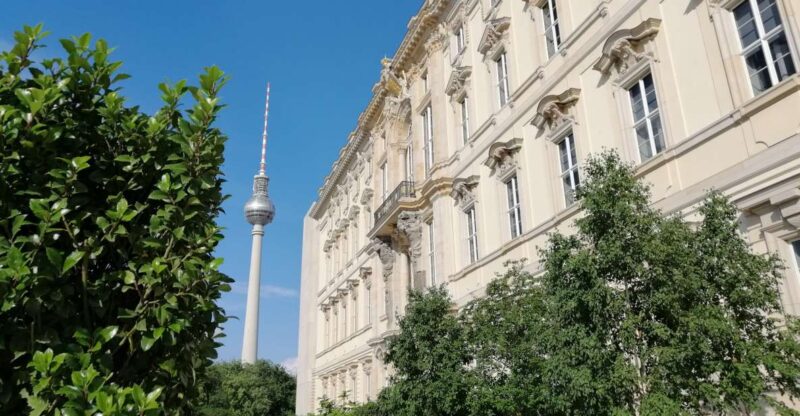 Berlin: City Highlights Express & Panorama Roof Terrace - Tour Highlights
