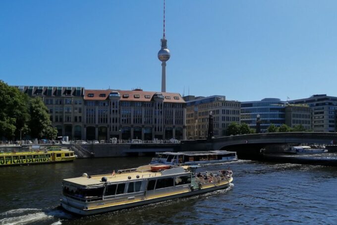 Berlin: City Highlights Express & Panorama Roof Terrace - Reservation and Cancellation Policy