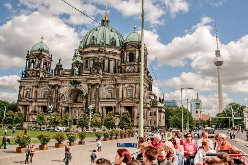 Berlin: City Sightseeing Hop-On Hop-Off Bus Tour - Tour Highlights