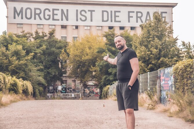 Berlin Club Tour - Booking Information