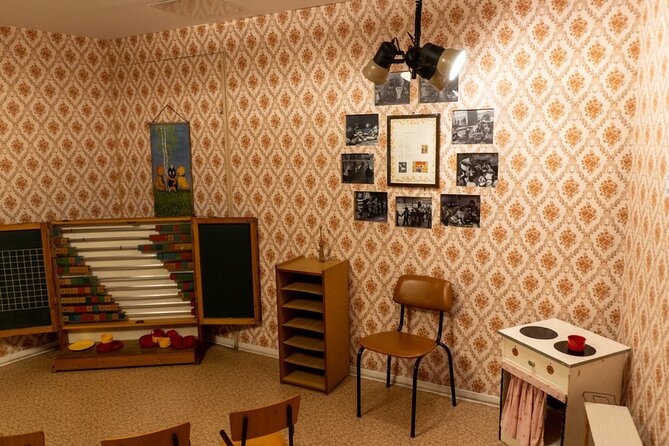 Berlin: DDR Museum Entry Ticket and Digital Experience - Guided Tour Option