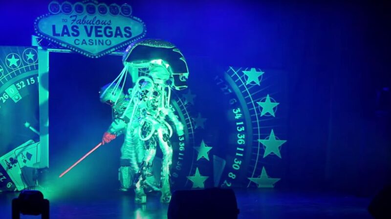 Berlin: Deception Maneuver A Drag Show of Travesty - Audience Experiences