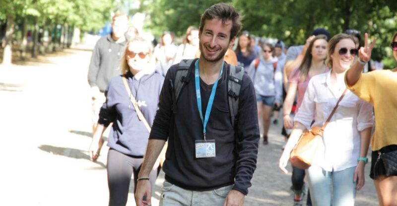 Berlin: Discover Berlin Walking Tour - Exploring Major Sights