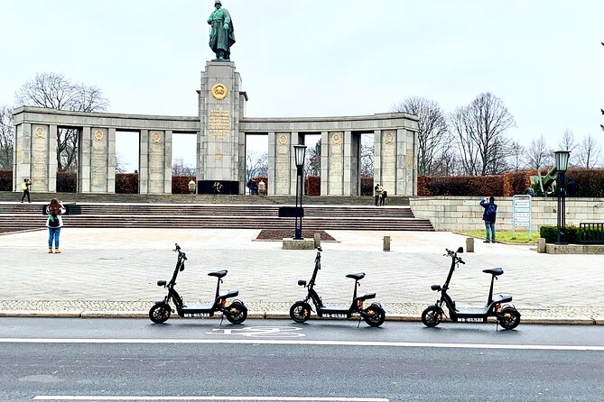 Berlin E-Scooter Sightseeing Tour - Key Sites Visited