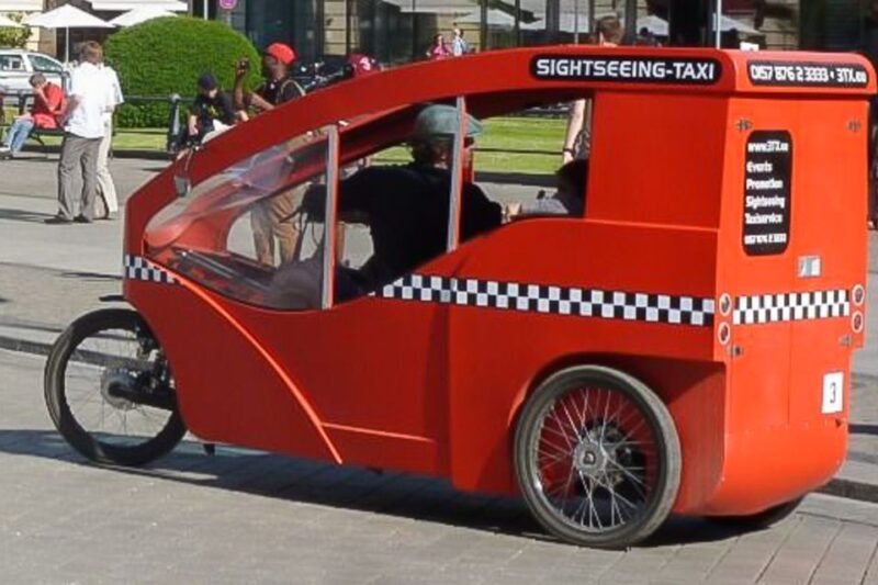 Berlin Express: Private 1-Hour E-Rickshaw Ride - Highlights of the Experience