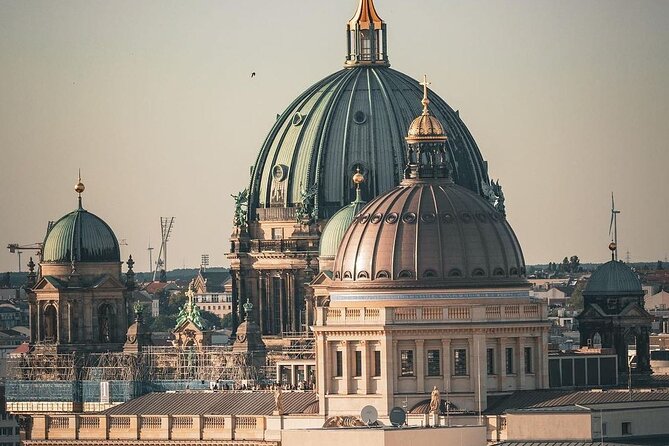 Berlin Full Day Tour With Lunch and Private Transfers From Prague - Highlights and Experiences