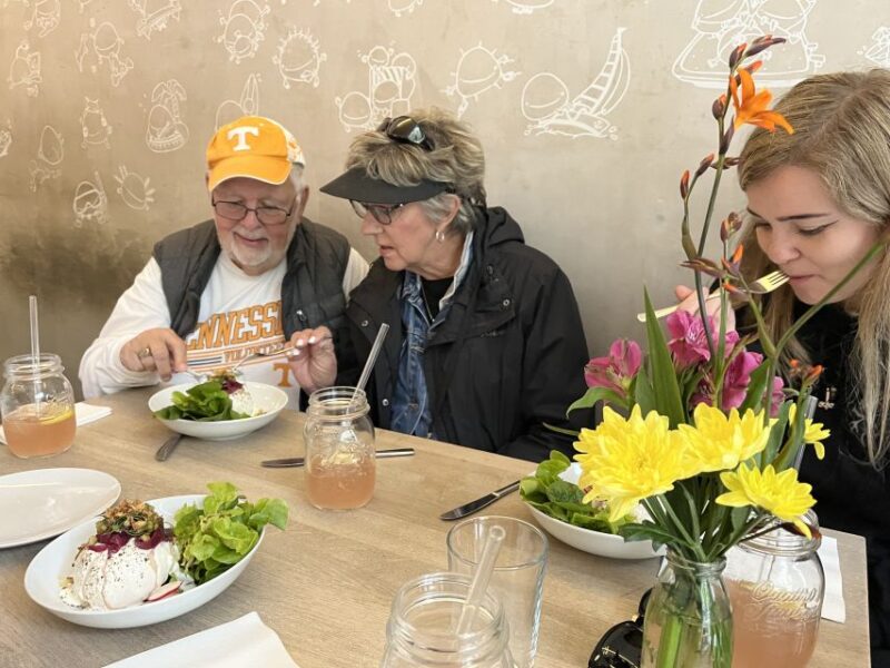 Berlin: Gourmet Food & Cultural Walking Tour - Meeting and Important Information